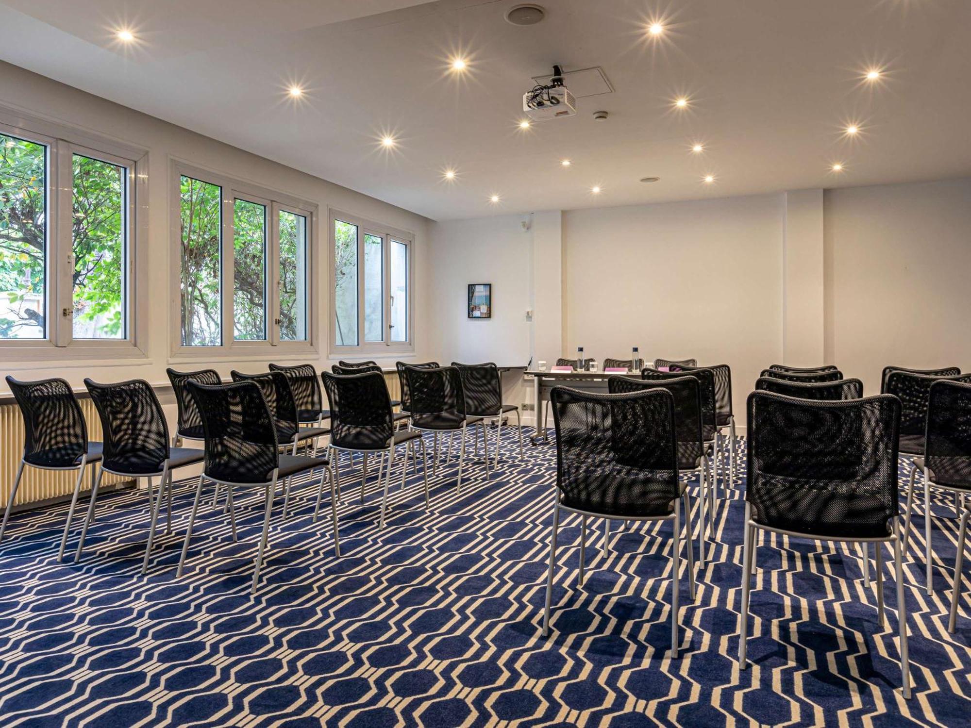 Mercure Paris Saint Cloud Hippodrome Экстерьер фото