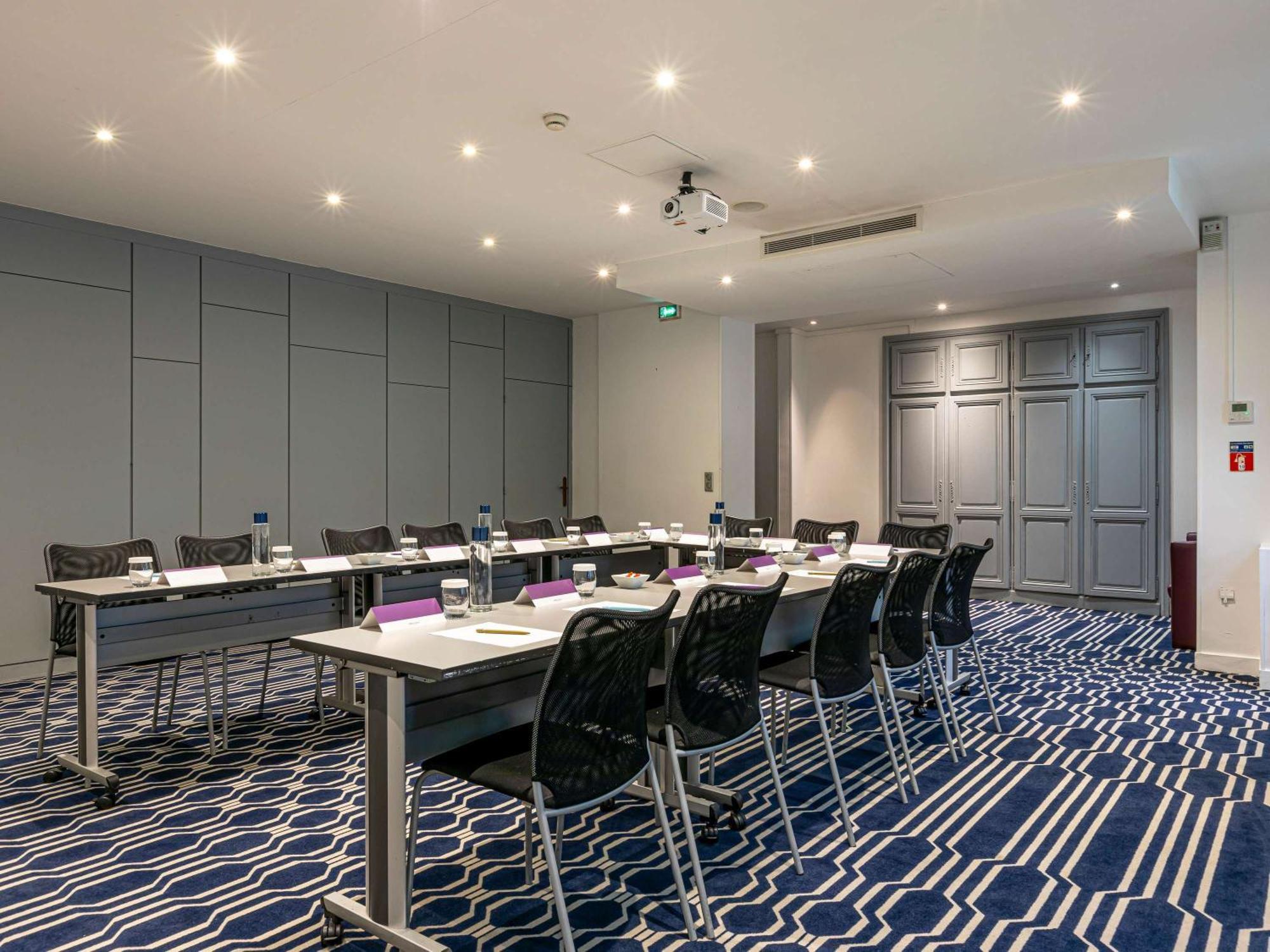 Mercure Paris Saint Cloud Hippodrome Экстерьер фото