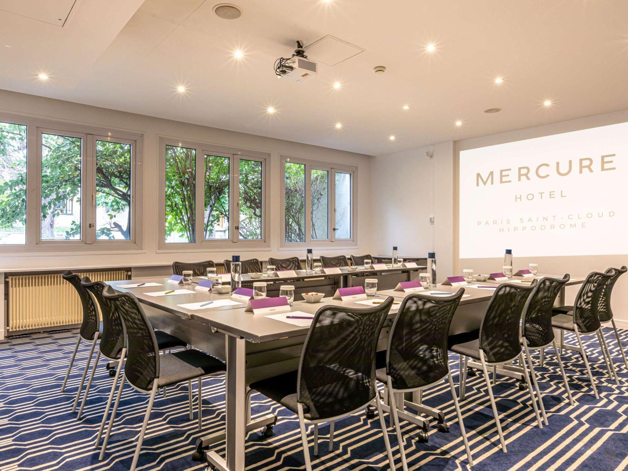Mercure Paris Saint Cloud Hippodrome Экстерьер фото